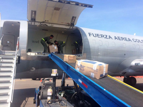 Fuerza Aérea Colombiana continúa desplegando sus alas hasta Ecuador 