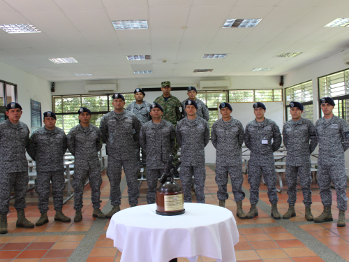 Fuerza Aérea Colombiana otorga al Grupo Aéreo del Casanare el premio "Centinela del poder aéreo"