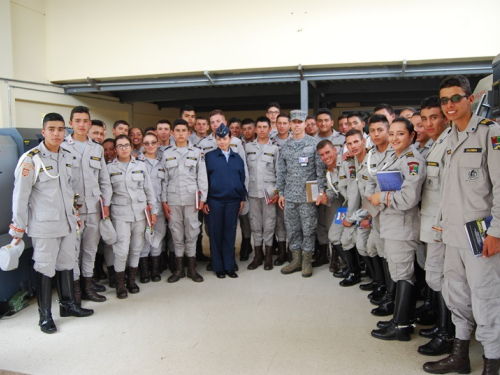 Esufa como proyecto de vida para jóvenes del Colegio Militar Coronel Juan José Rondón