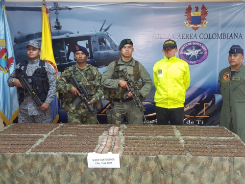 Fuerza Aérea Colombiana incauta munición a estructura ilegal en Vichada