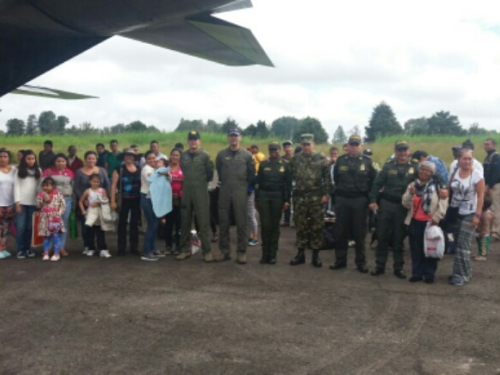 Fuerza Aérea Colombiana mantiene misiones humanitarias en el Cauca 