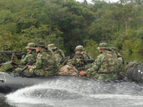 Fuerza de Tarea Ares garantiza seguridad en ríos del Oriente colombiano 
