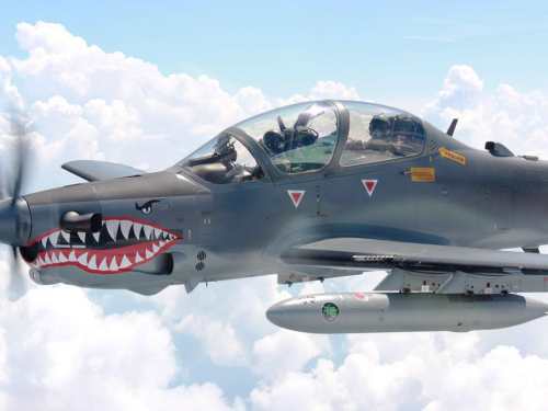 Aviones A-29 Supertucano neutralizan objetivos urbanos en Green Flag