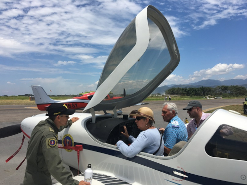 Emavi participó en el encuentro de aviación AOPA-CARTAGO Fly-In 2016