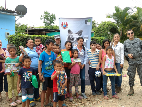 Grupo Aéreo del Casanare alegró la navidad de niños de escasos recursos en Yopal