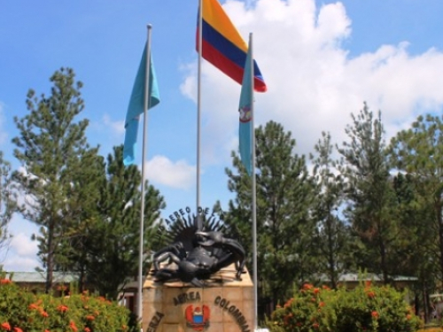 El Grupo Aéreo del Oriente, GAORI, celebra su vigésimo primer aniversario de creación, en tierras donadas por el INCORA a la Fuerza Aérea Colombiana en 1996