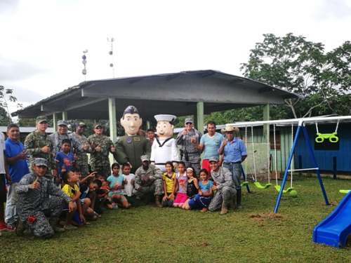 Fuerza Aérea Colombiana dona parque al barrio Buenos Aires de Solano, Caquetá