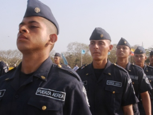 Fuerza Aérea Colombiana invita a los jóvenes para que presten su servicio militar