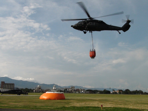 Fuerza Aérea se prepara para mitigar posibles incendios forestales en el Valle del Cauca