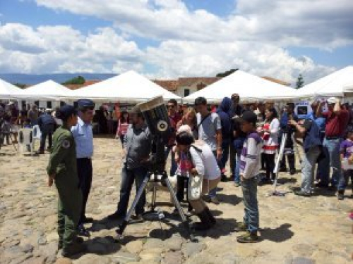 Fuerza Aérea Colombiana presente en Festival de Astronomía 