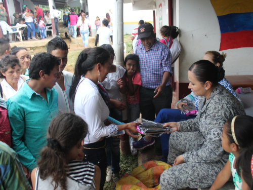 Jornada de Apoyo al Desarrollo en el Sur del Tolima benefició a 1.000 habitantes 