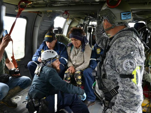 Gracias a la Fuerza Aérea Colombiana fue hallada turista Chilena