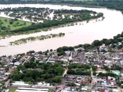 Con sobrevuelos Fuerza Aérea monitorea permanentemente el río Magdalena