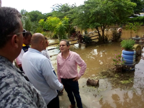 Cacom No.1 visita zonas afectadas por el desbordamiento del río Magdalena en La Dorada