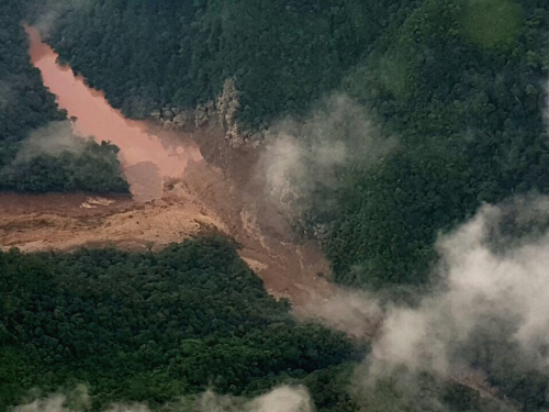 Fuerza Aérea monitorea río Guacavía