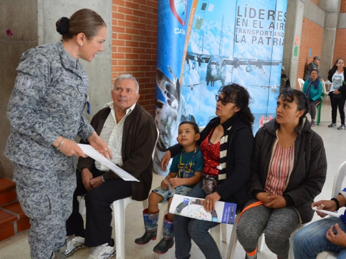 CATAM beneficia a habitantes de Fontibón en Jornada de Apoyo al Desarrollo