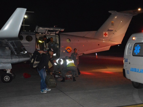 Traslados aeromédicos en avión ambulancia de CATAM se realizan las 24 horas