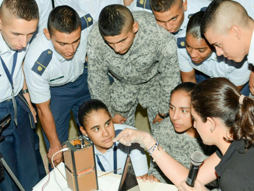 EMAVI realizó el Primer Seminario de Capacidades Aeroespaciales “Segmento Satelital”