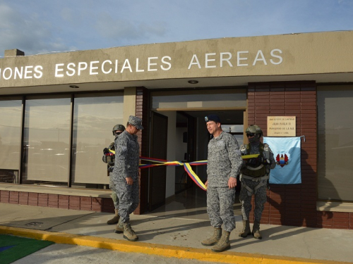 Comandante Fuerza Aérea inaugura nuevas instalaciones del Grupo de Operaciones Especiales Aérea - GROEA