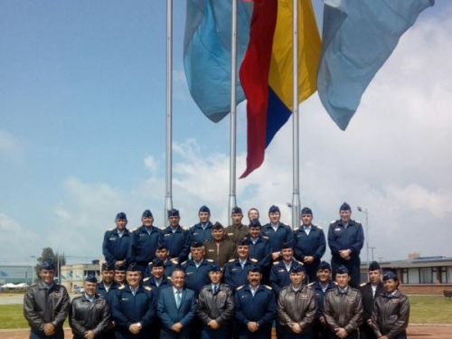 Futuros generales de las Fuerzas Militares del Perú visitan ESUFA