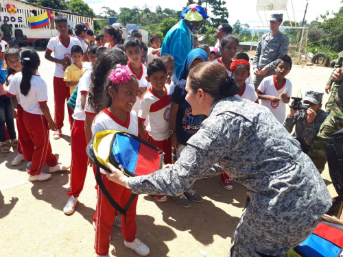 Fuerza Aérea Colombiana lidera Jornada de Apoyo al Desarrollo en Mocoa