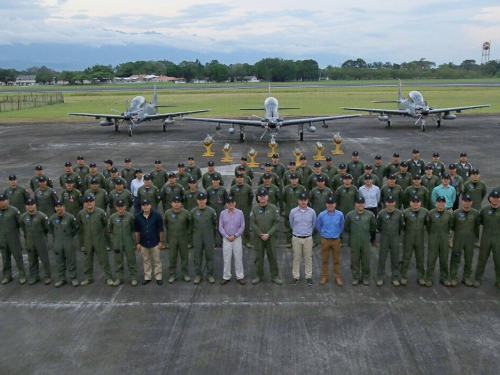 Emblemático avión A-29B “Supertucano” cumple 10 años al servicio de los colombianos