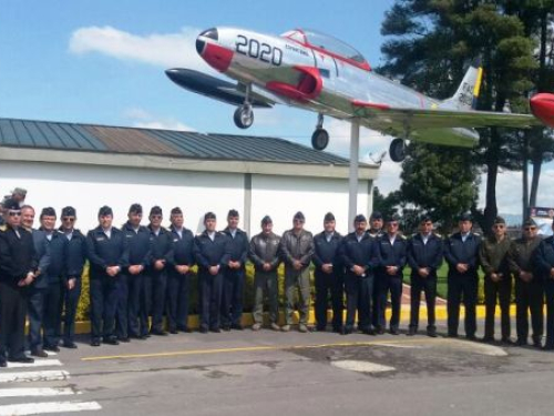 Alumnos de la Escuela Superior de Guerra de la Fuerza Aérea del Perú visitaron el CAMAN