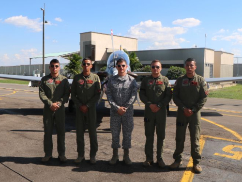 CACOM 2 graduó nuevos pilotos militares de la Fuerza Aérea Colombiana