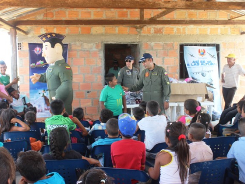 Fuerza Aérea hace presencia en el Sarare, Vichada