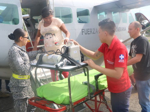 Fuerza Aérea Colombiana realiza traslado aeromédico en Vichada
