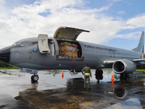 Fuerza Aérea transporta material reciclable para limpiar el pulmón del mundo