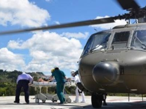 Hombre en grave estado de salud fue evacuado por la Fuerza Aérea en Antioquia