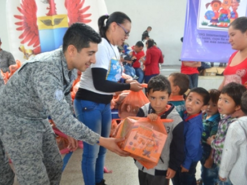 Fuerza Aérea realizó Jornada de Apoyo en San Juanito