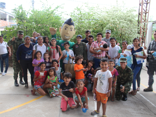 GACAS participa en evento para prevenir el peligro aviario