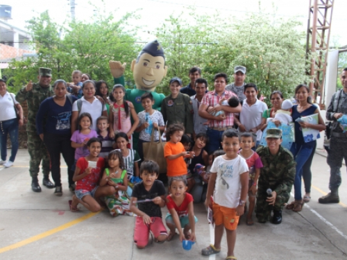 GACAS participa en evento para prevenir el peligro aviario