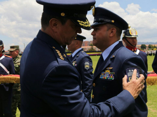 Ceremonia de ascensos a los grados más altos de la suboficialidad.