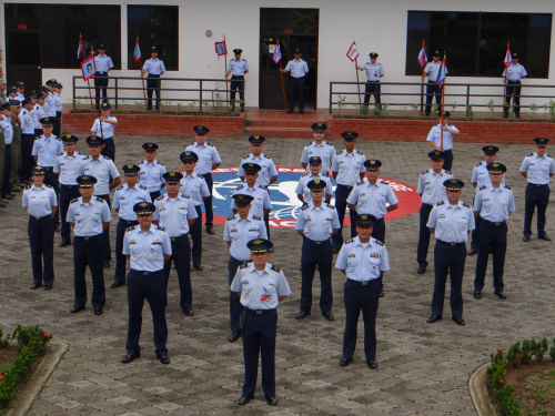 Cambio de insignias de grado en Suboficiales del Grupo Aéreo del Casanare