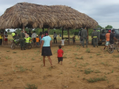 El Grupo Aéreo del Oriente, GAORI, ubicado en Marandúa, Vichada, en cabeza del departamento de Acción Integral, se desplazó hacia el corregimiento de La Venturosa, con el fin de verificar el adelanto en la adecuación de 28 conucos o pequeñas parcelas de tierra para la comunidad indígena Amorúa asentada en esa zona.