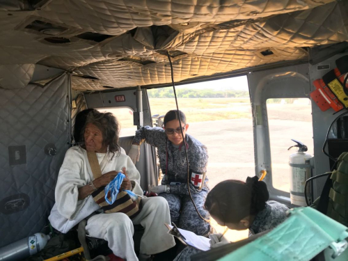 Fuerza Aérea Colombiana realiza evacuación aeromédica a un indígena Kogui hacia Santa Marta