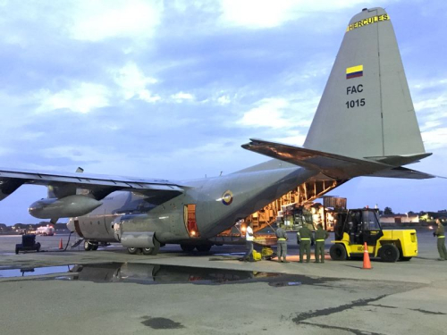 La Fuerza Aérea Colombiana evacua residuos pos consumo y tecnológicos de San Andrés Islas