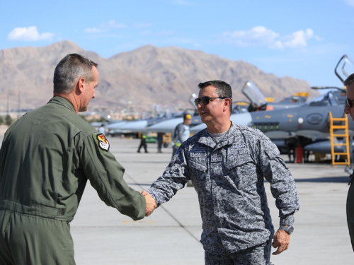 Comandante de la Fuerza Aérea Colombiana visita Base Aérea Nellis durante el desarrollo del ejercicio Red Flag 2018 