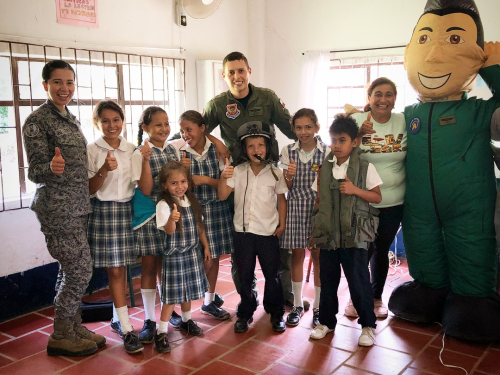 La Escuela del Picón será la próxima en transformar por la Fuerza Aérea