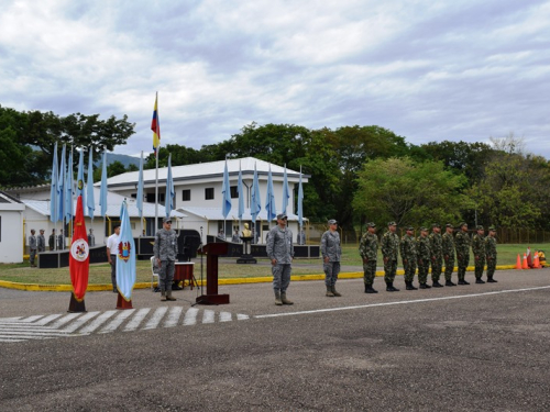 En el CACOM 4 se rinde homenaje al Ejército Nacional en sus 199 años de historia