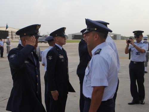 Ascensos de suboficiales en el Comando Aéreo de Combate No 3
