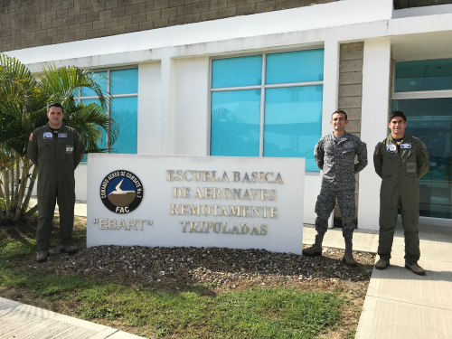 Intercambio de experiencias en Aeronaves Remotamente Tripuladas entre las Fuerzas Aéreas de Colombia y Chile
