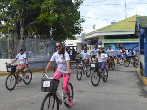 "Más bicicletas menos motos": campaña que promueve el Grupo Aéreo del Caribe