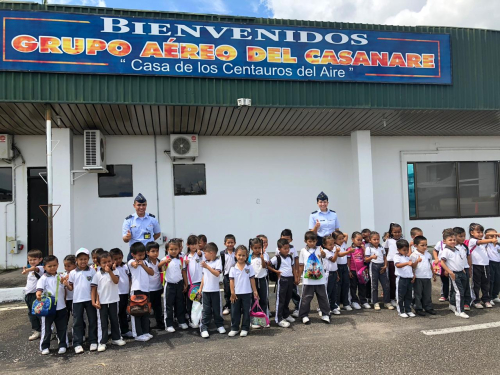 120 estudiantes de Yopal ahora saben que ¡Así se va a las Alturas!