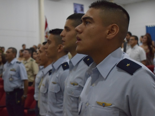 La Escuela de Helicópteros para las Fuerzas Armadas, continúa formando pilotos de ala rotatoria.