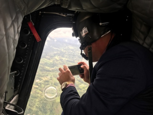 Fuerza Aérea Colombiana sobrevoló cerro Manjui verificando causas de las avalanchas presentadas en esta zona