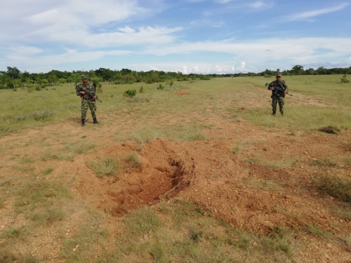 Fuerza Aérea Colombiana y el Ejército Nacional destruyen pistas al servicio del narcotráfico en Sucre